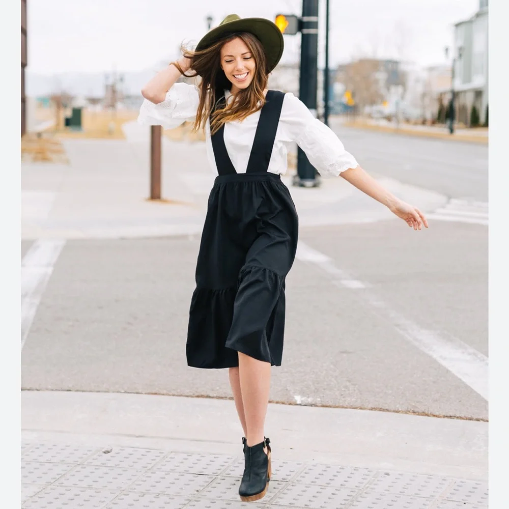 NWT Hayden LA Black Pinafore Jumper Tiered Midi Dress - Picture 9 of 9